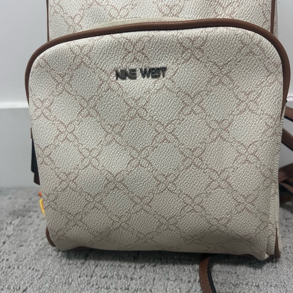 Nine West mini backpack. - Picture 5 of 9